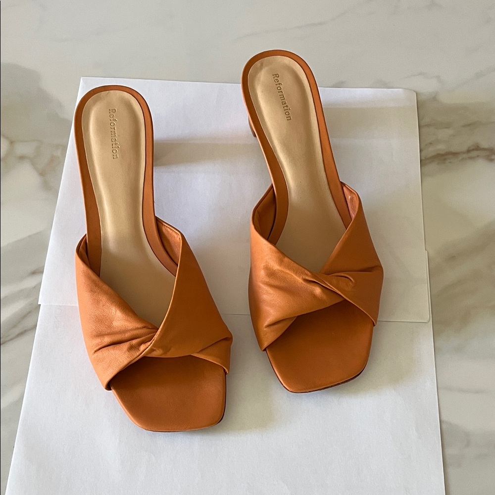 Reformation Orange Knotted Leather Slide Mules - Picture 2 of 7